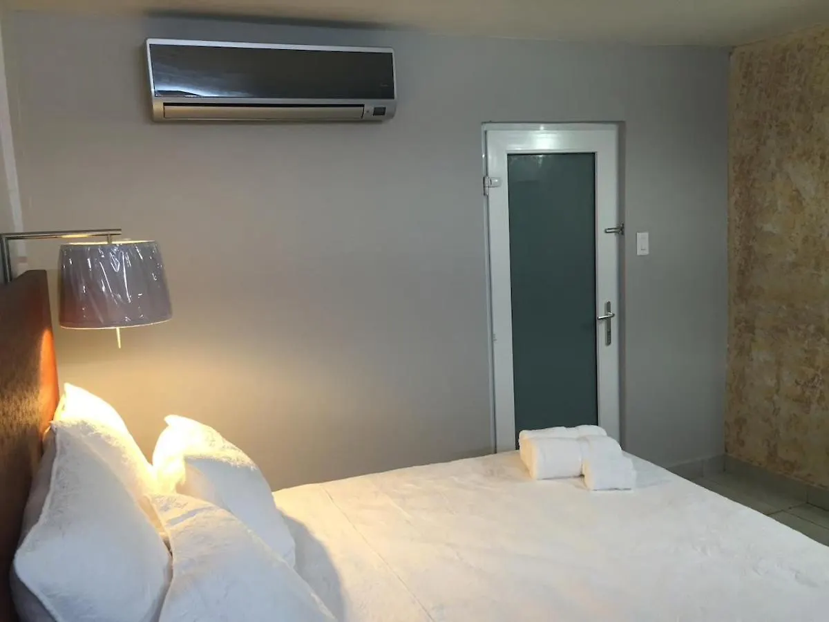 *** Guest house Segovia Studio Units Carolina Puerto Rico